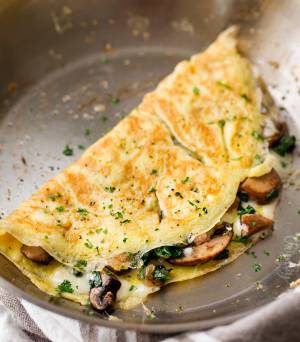 Asparagus, Mushroom & Swiss Omelette (Veg)